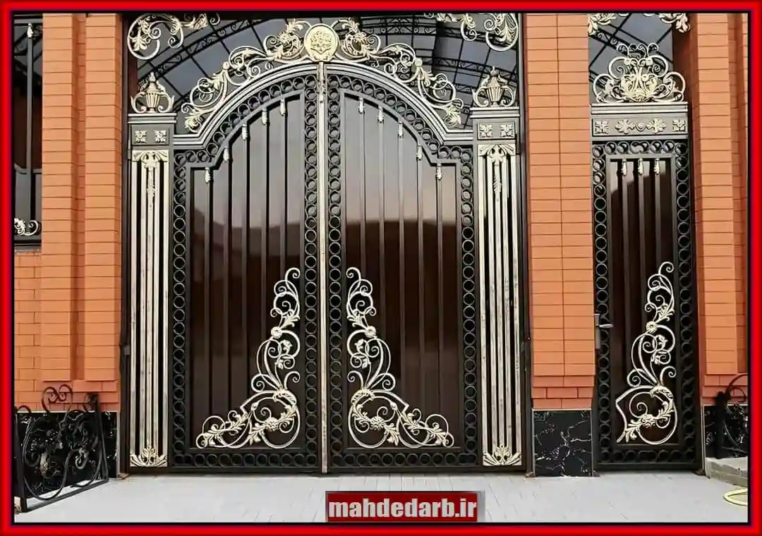 درب پارکینگ مدرن فرفورژه درب پارکینگ مدرن فرفورژه