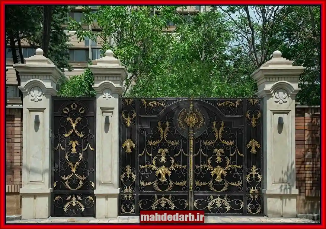 درب حیاط کوچک شیک