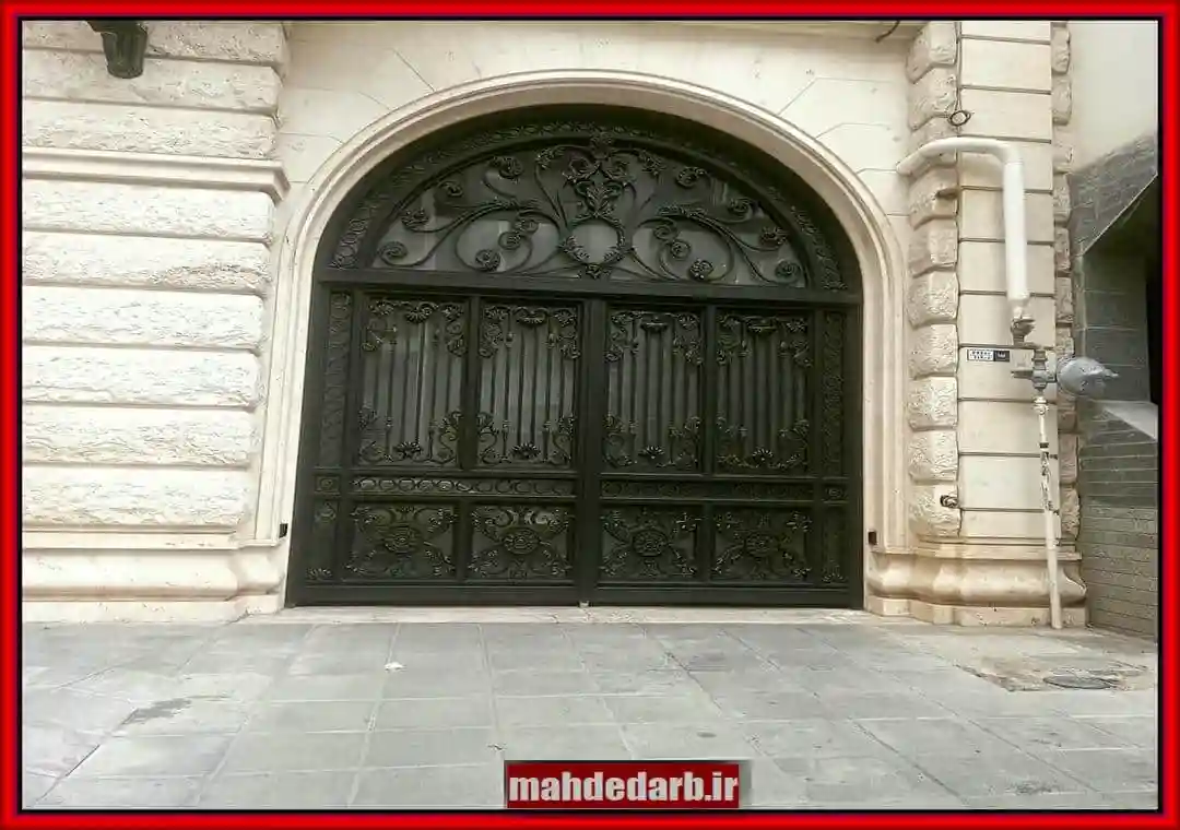 پنجره آهنی پنجره آهنی