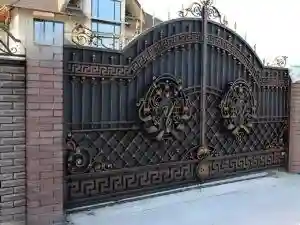 طراحی درب های لاکچری ورودی آپارتمان طراحی درب های لاکچری ورودی آپارتمان