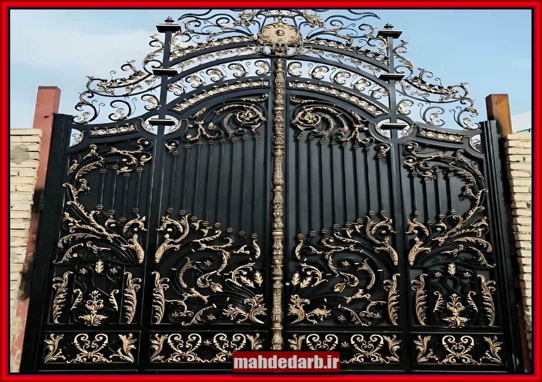 درزگیری کوره ای و رنگ آمیزی الکترواستاتیک درب فرفورژه