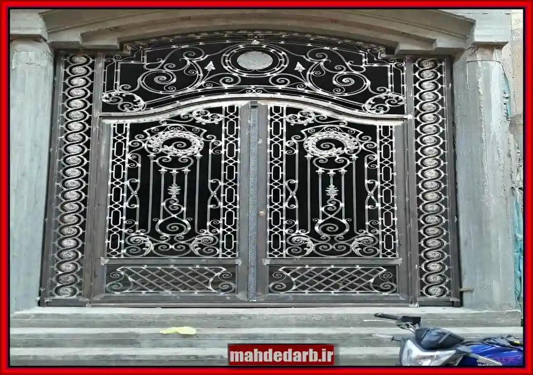 تولید انواع درب ویلایی شیک و مدرن تولید انواع درب ویلایی شیک و مدرن