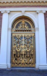 قیمت ساخت در و پنجره آهنی و عوامل تاثیرگذار بر آن قیمت ساخت در و پنجره آهنی و عوامل تاثیرگذار بر آن