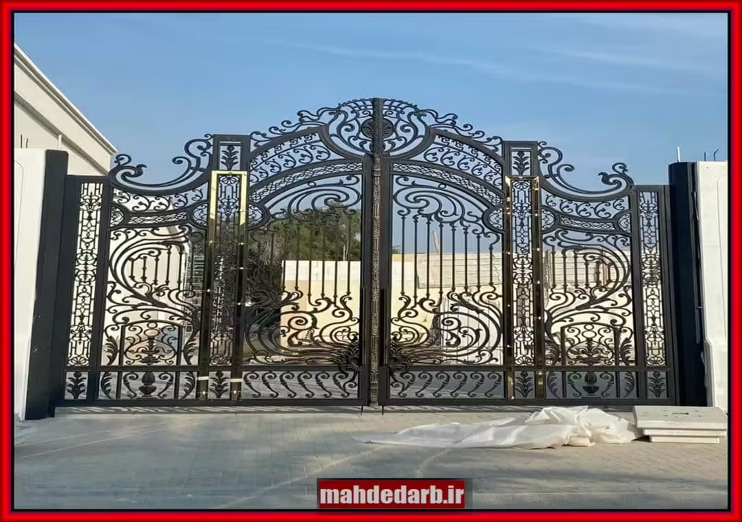 درب آهنی کلاسیک شرکتی درب آهنی کلاسیک شرکتی