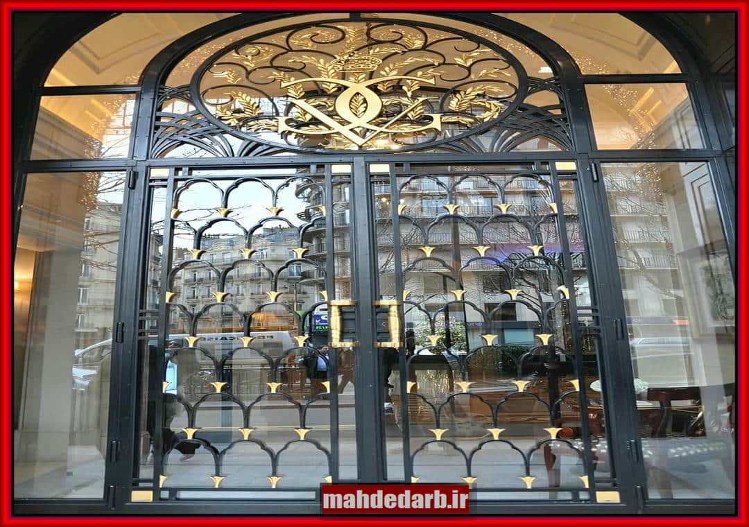 قیمت نصب و تولید درب حیاط