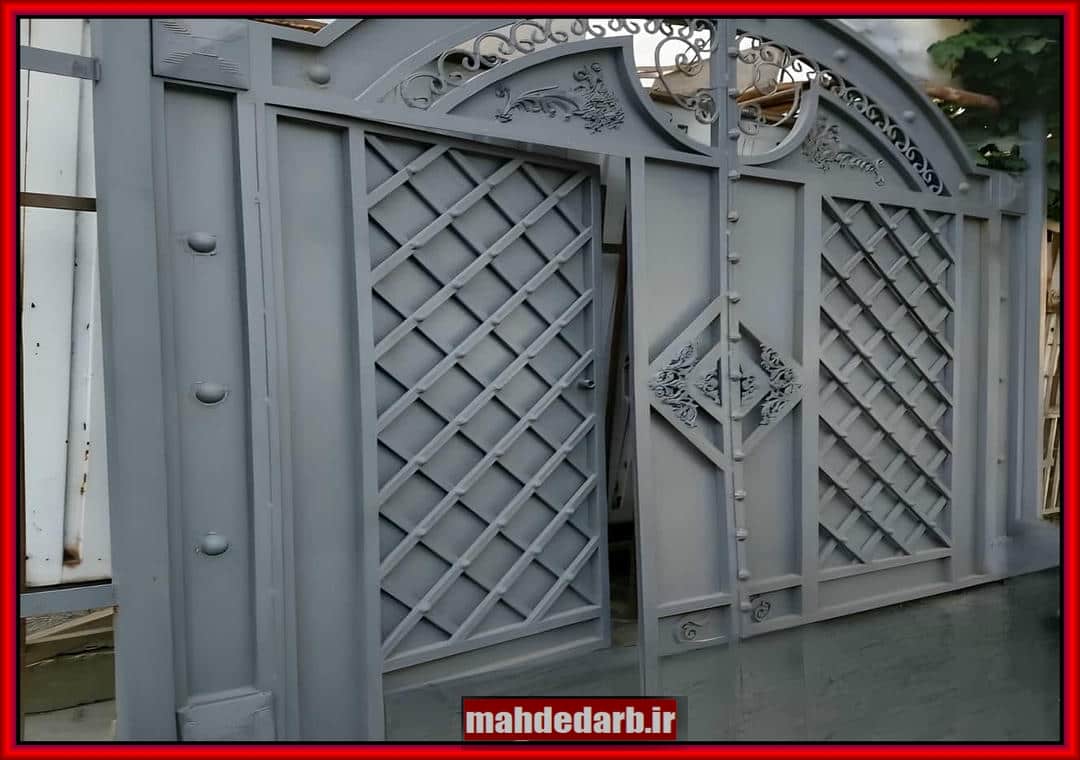 قیمت درب ورودی ساختمان آهنی ساده