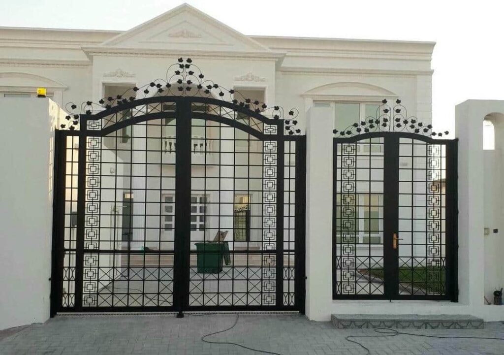 درب ویلایی فرفورژه چیست؟