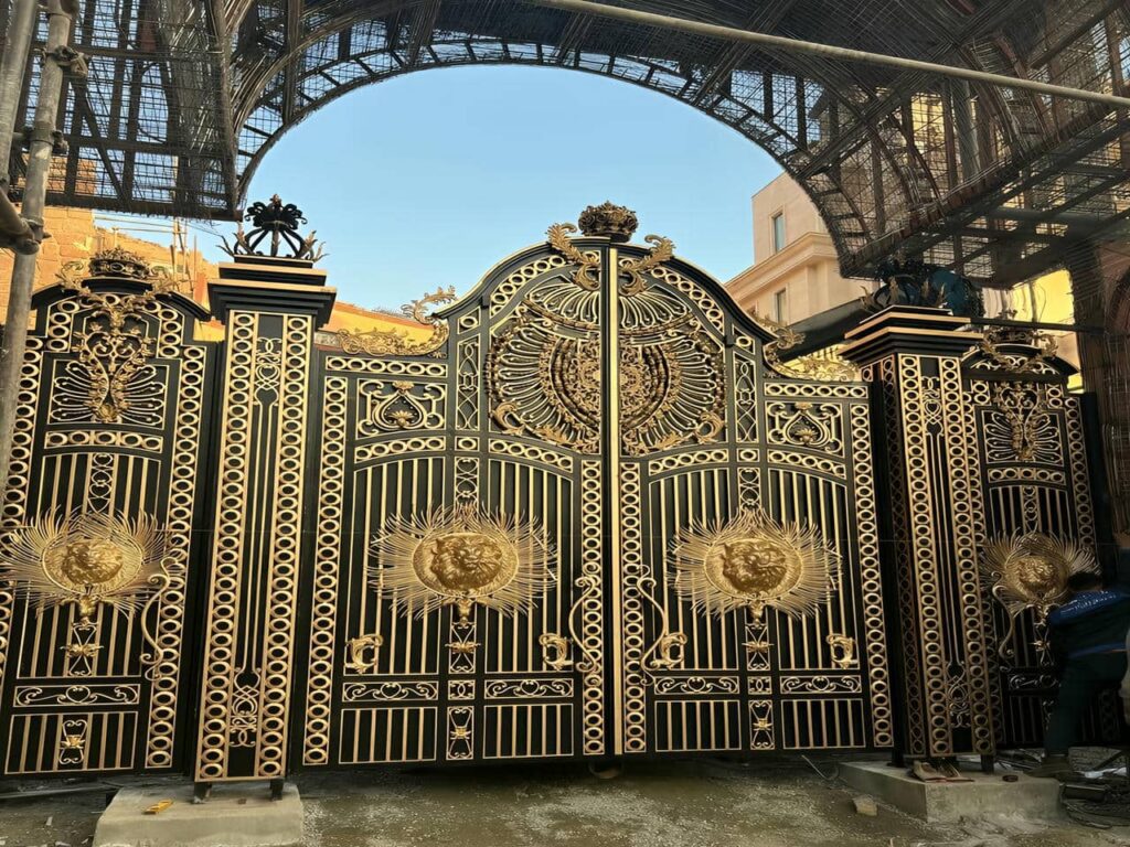 درب فرفورژه چیست؟ درب فرفورژه چیست؟