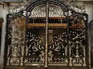 بهترین درب برای نمای ساختمان