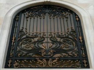 تولید و عرضه درب و حفاظ پنجره آهنی