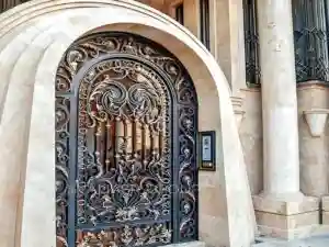 مدل های جدید درب حیاط تک لنگه فرفورژه