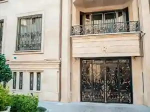 درب فلزی ضد سرقت