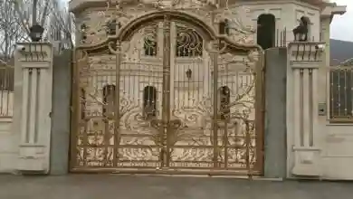 درب فرفورژه ورودی ساختمان