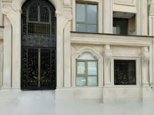 نمونه های برتر درب ورودی حیاط برای منازل مدرن