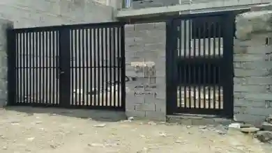 درب حیاط ساده و زیبا