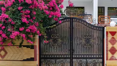 درب ورودی ساختمان