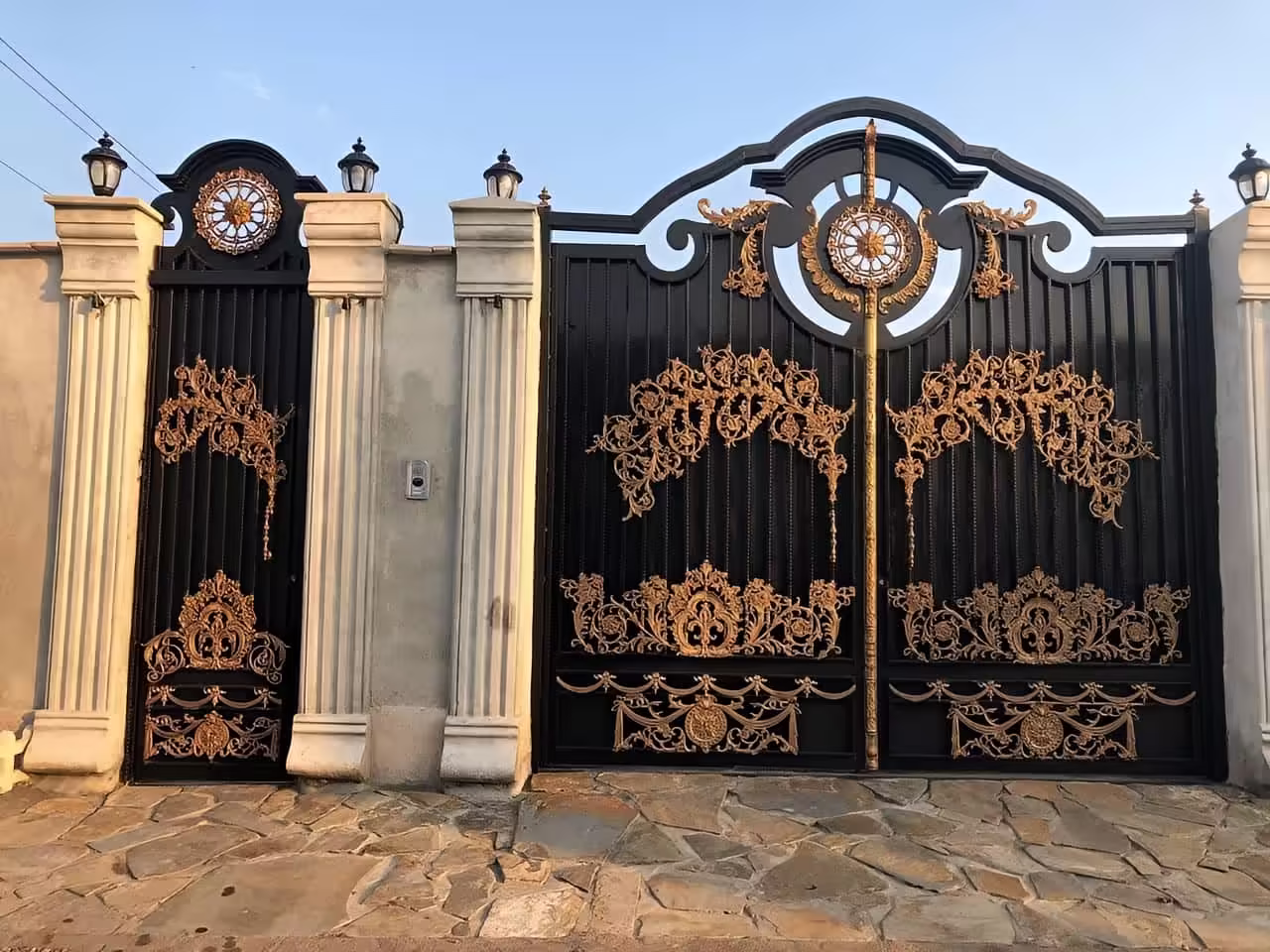 درب فرفورژه ثامن مدل ترک و نصب درب فرفورژه ثامن مدل ترک و نصب