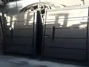 درب پارکینگ مدرن