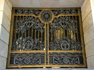 درب فرفورژه ثامن مدل ترک