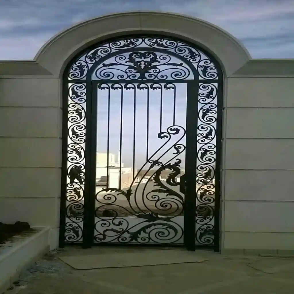 انواع درب حیاط ورودی ویلایی