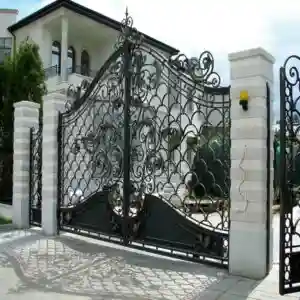 انتخاب درب فلزی ساده و شیک ورودی ساختمان انتخاب درب فلزی ساده و شیک ورودی ساختمان