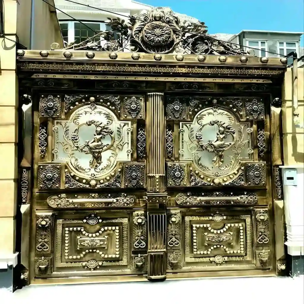 طراحی و ساخت درب پارکینگ فلزی سفارشی