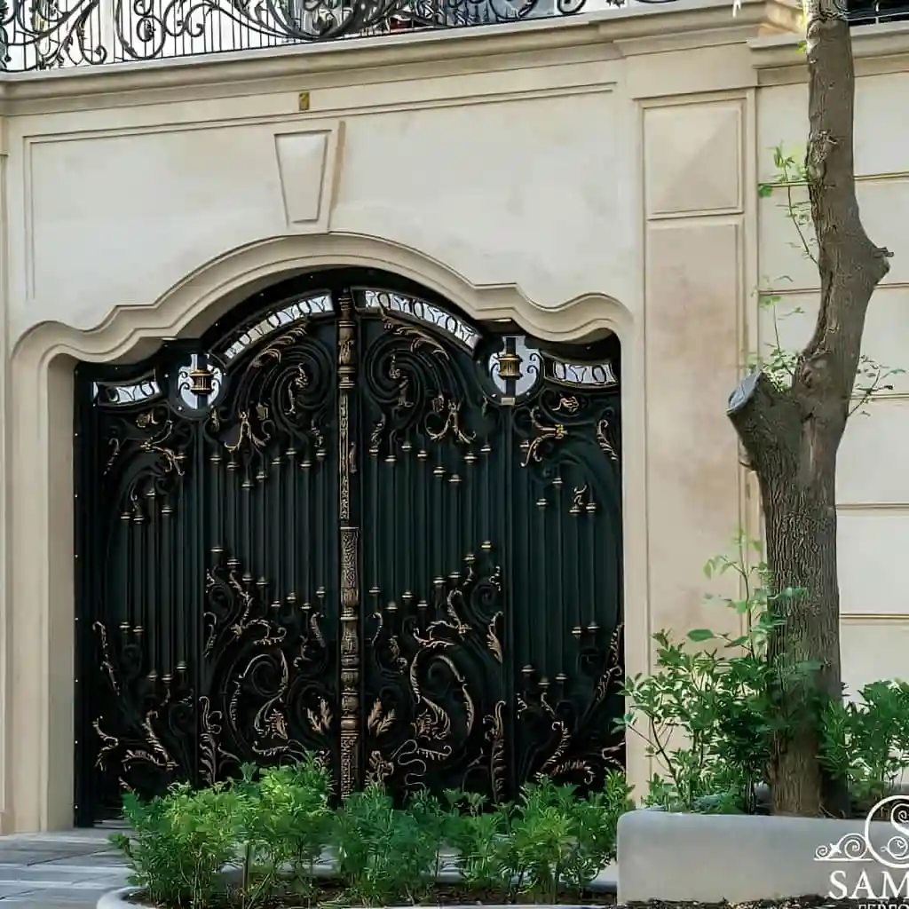 قیمت درب فلزی لوکس