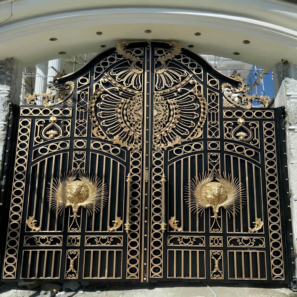 خرید مدل های جدید مد روز درب فلزی ورودی ویلا