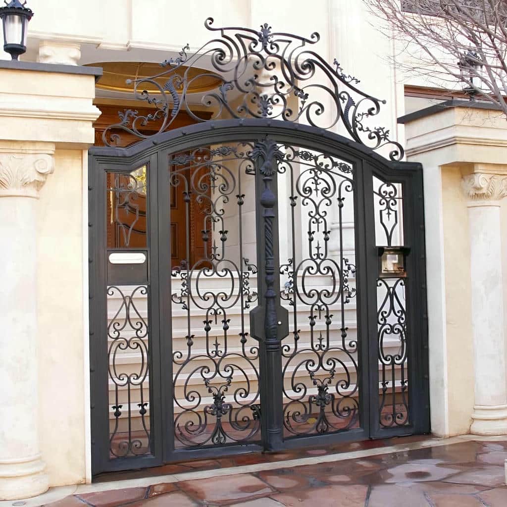 فروش درب حیاط فرفورژه ویلا سنگین در کرج