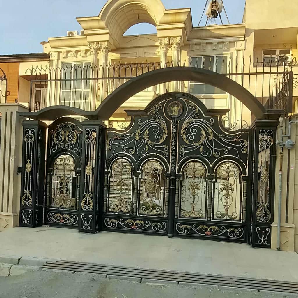 نصب درب حیاط فرفورژه ویلا پروفیل سنگین در نوشهر