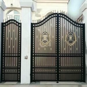 درب فرفورژه ویلا در بندر کنگ