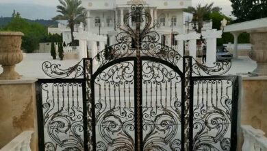 درب حیاط فرفورژه ویلا در ساری