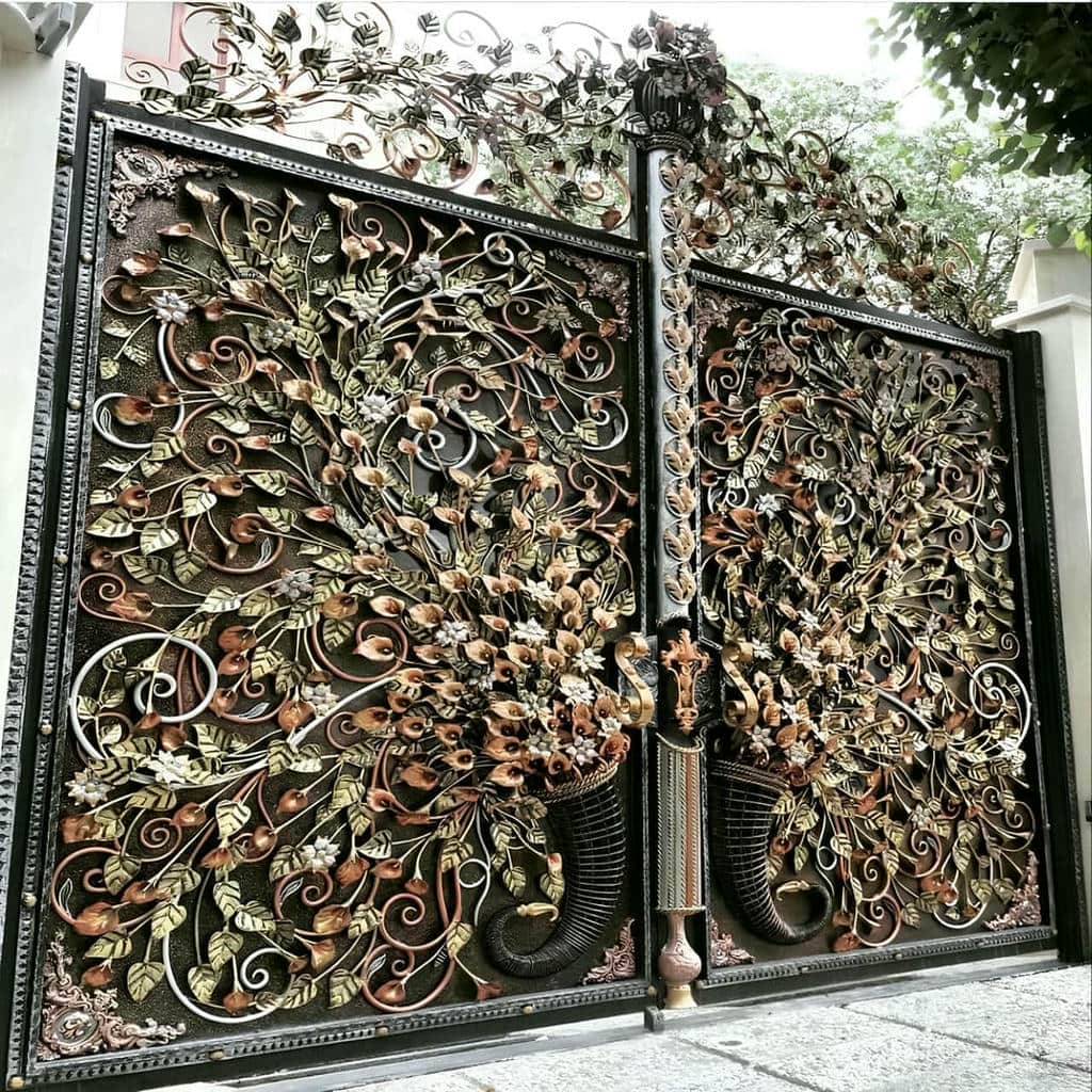 نصب درب حیاط فرفورژه ویلا رنگ کوره ای در اشتهارد