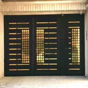 درب فرفورژه ویلا در بندر عامری