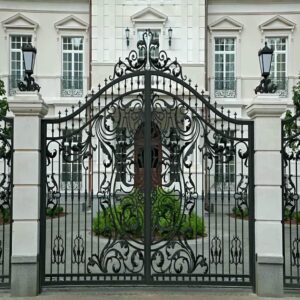 درب فرفورژه ویلا در بندر دیر