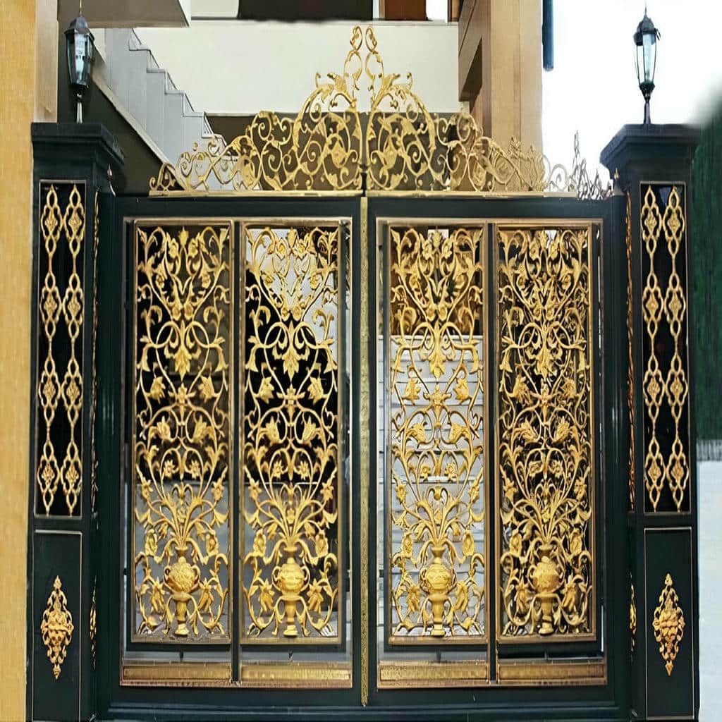 کارخانه درب حیاط فرفورژه ویلا کلاسیک در آمل
