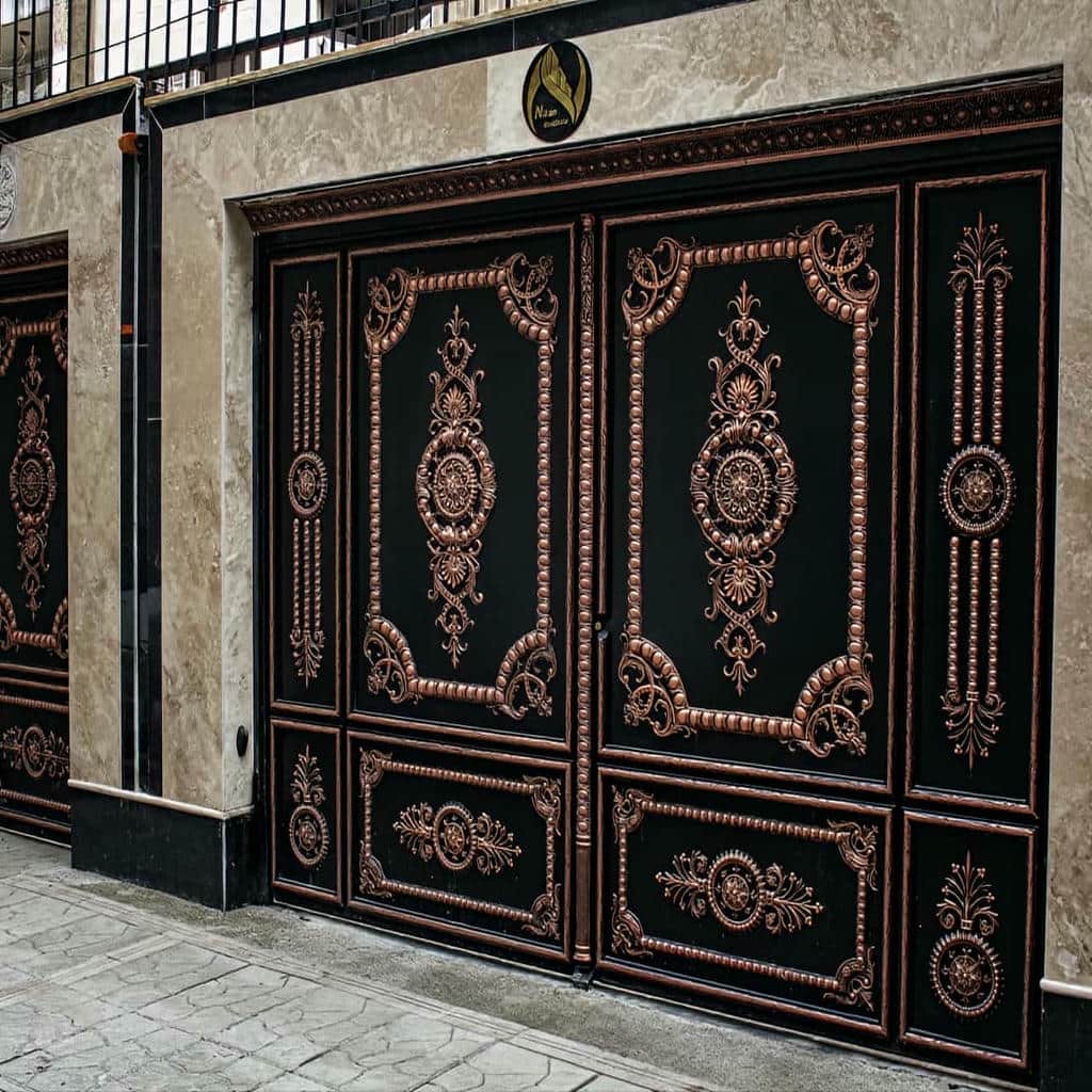 نگهداری و افزایش عمر مفید درب فرفورژه