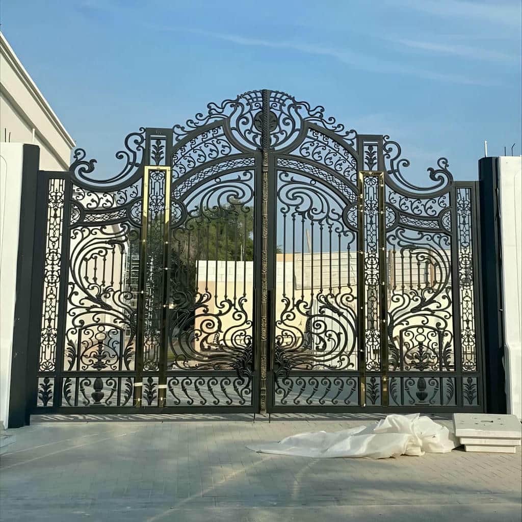 9 طرح درب فلزی CNC حیاط
