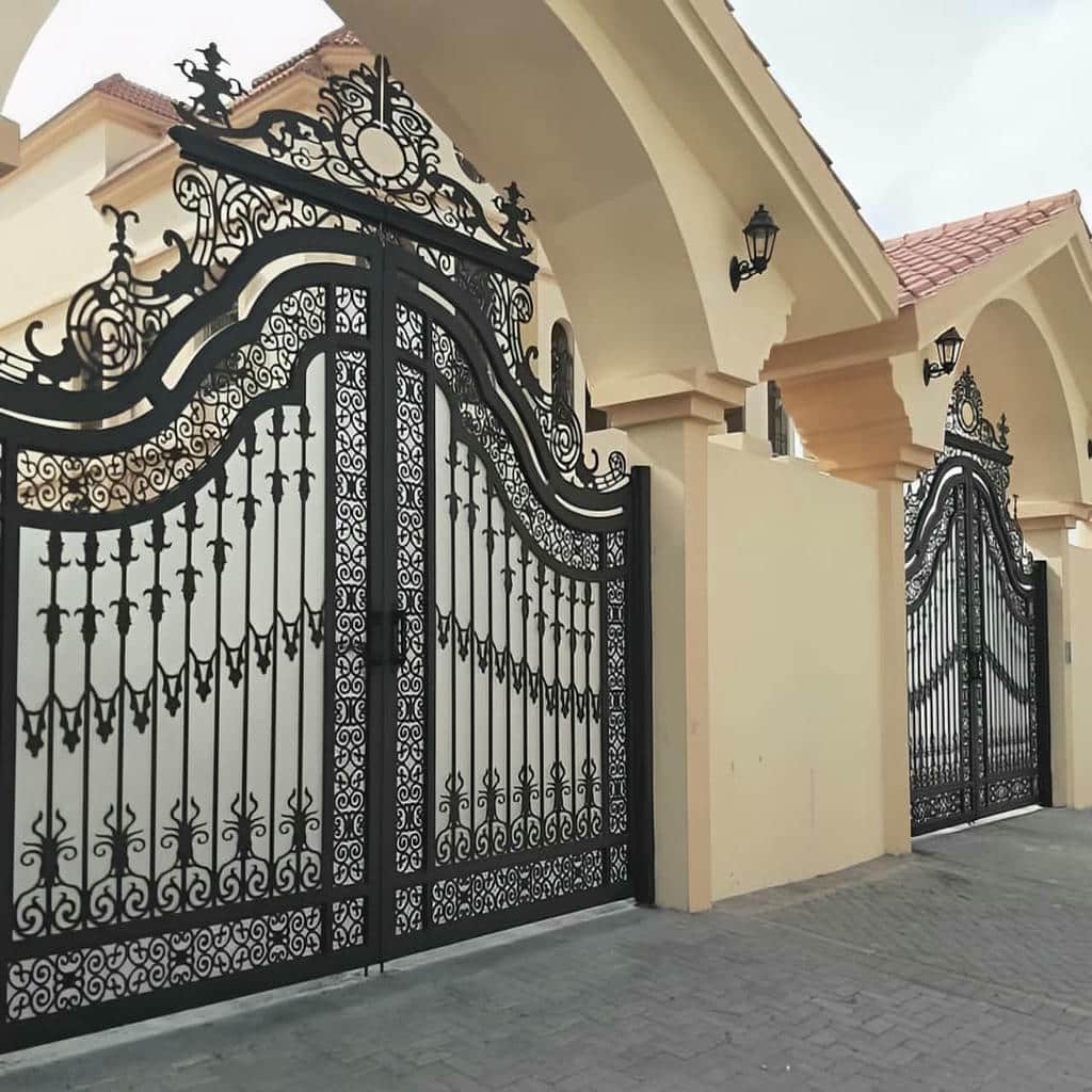 ساخت درب فلزی ریلی باغ مدل خودایستا